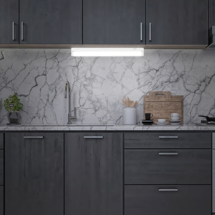 Brilo - LED-alakaappivalaisin LED/6W/230V 2700/4000/6500K 54,5 cm valkoinen