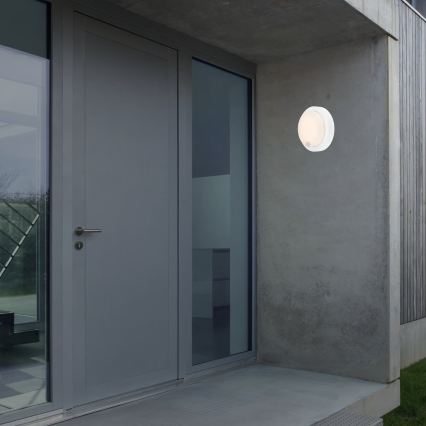 Brilo - ladattava LED-ulkovalaisin seinälle anturilla LED/4W/5V 4400 mAh IP44 valkoinen