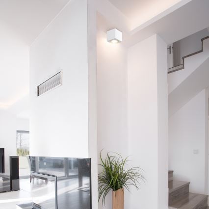 Briloner 7120-016 - LED-kohdevalo TUBE 1xGU10/5W/230V kulmikas