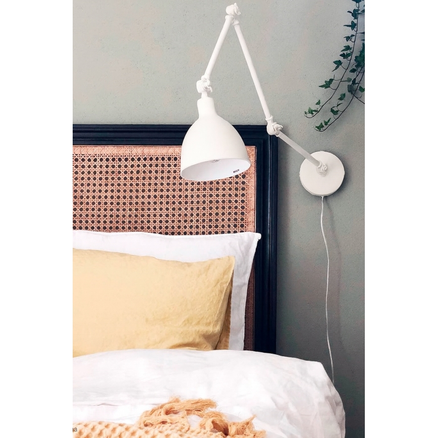 ByRydens - Himmennettävä seinävalaisin BASAARI 1xE27/5W/230V valkoinen