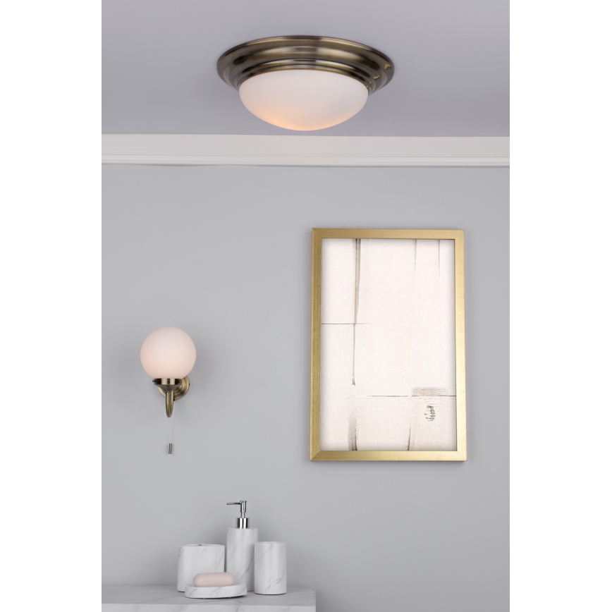 Där Lighting BAR5275 - Kylpyhuoneen kattovalaisin BARCLAY 1xE27/60W/230V, halkaisija 31 cm, messinki