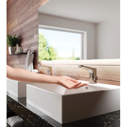 Deante BQH_029R - Kosketusvapaa altaan hana lämpötilan säädöllä HIACYNT 4xAA kiiltävä kromi