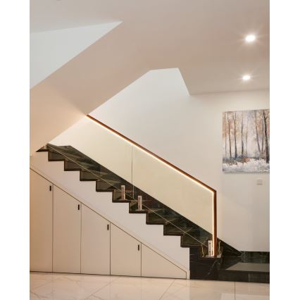 Eglo - LED-nauha 8m LED/64W/24/230V 3000K