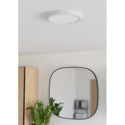 Eglo - LED-kattovalaisin kylpyhuoneeseen LED / 11,5 W / 230 V, 2700 / 4000 / 6500 K, halkaisija 21,1 cm, IP44, valkoinen