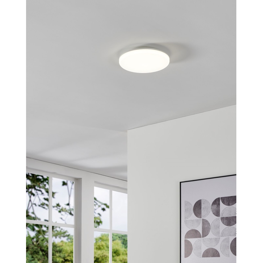 Eglo - LED-kattovalaisin kylpyhuoneeseen liiketunnistimella LED/20W/230V 2700/4000/6500K Ø 31 cm IP54 valkoinen