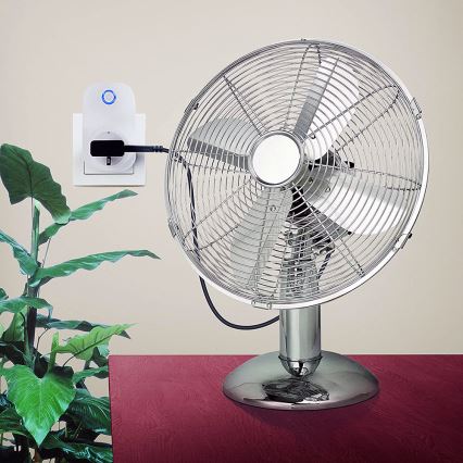 Eglo - Älykäs pistoke Connect pistoke PLUS 2300W SCHUKO Bluetooth