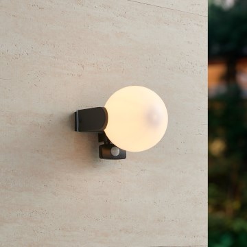 Eglo 99573 - Ulkoseinävalaisin liiketunnistimella RUBIO 1xE27/15W/230V IP44