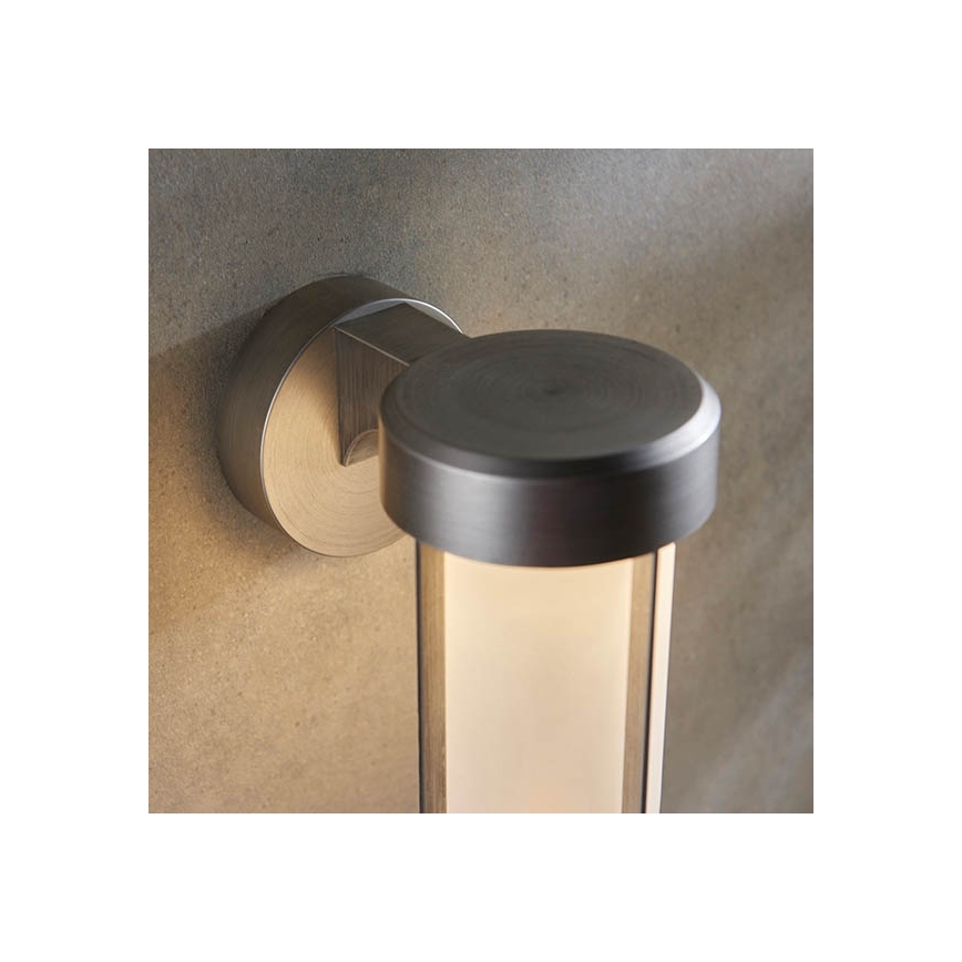 Endon 94990 - LED-kylpyhuoneen seinävalaisin LED/8W/230V IP44 2700K mattakromi