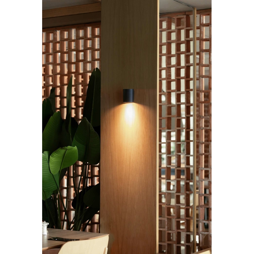 FARO 40523 - Seinävalaisin SOLE 1xGU10/8W/230V musta pyöreä