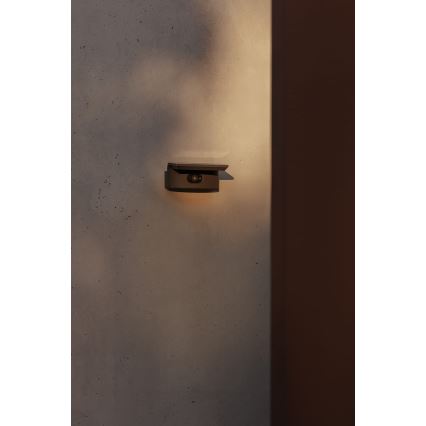 FARO 74456 - LUMA LED-aurinkokäyttöinen seinävalaisin anturilla LED/5W/3,7/230V IP65 antrasiitti