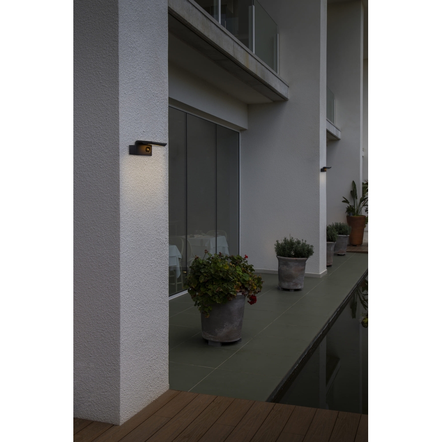 FARO 74456 - LUMA LED-aurinkokäyttöinen seinävalaisin anturilla LED/5W/3,7/230V IP65 antrasiitti
