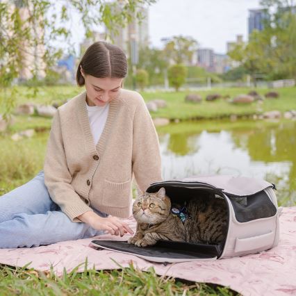 Fikago - Matkalaukku koirille ja kissoille TRUFFLE Grey