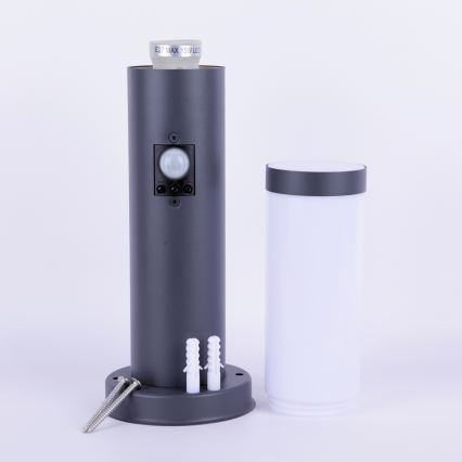 Globo - Ulkovalaisin liiketunnistimella 1xE27/15W/230V 45 cm IP44