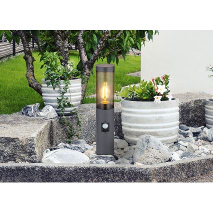 Globo - Ulkovalaisin anturilla 1xE27/15W/230V 45 cm IP44