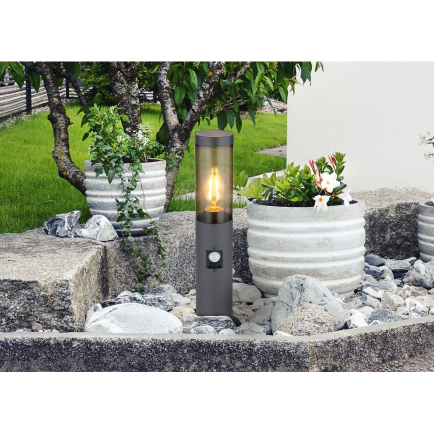 Globo - Ulkovalaisin anturilla 1xE27/15W/230V 45 cm IP44