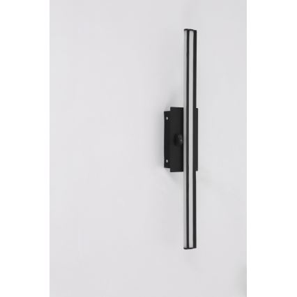 Globo - LED-seinävalaisin kylpyhuoneeseen LED/18W/230V IP44