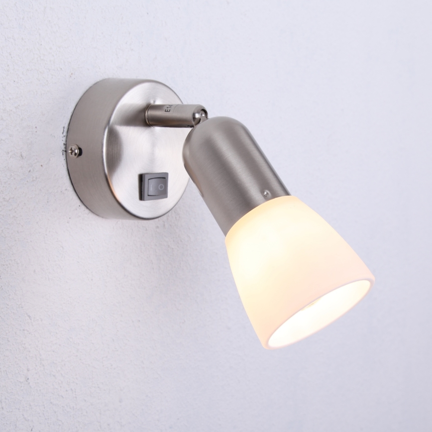 Globo - Seinäkohdevalo 1xE14/40W/230V