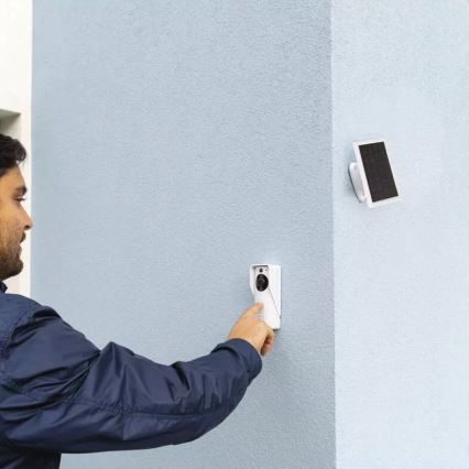 Langaton videovilkku aurinkopaneelilla GoSmart 4400 mAh 3xAA IP44 Wi-Fi Tuya