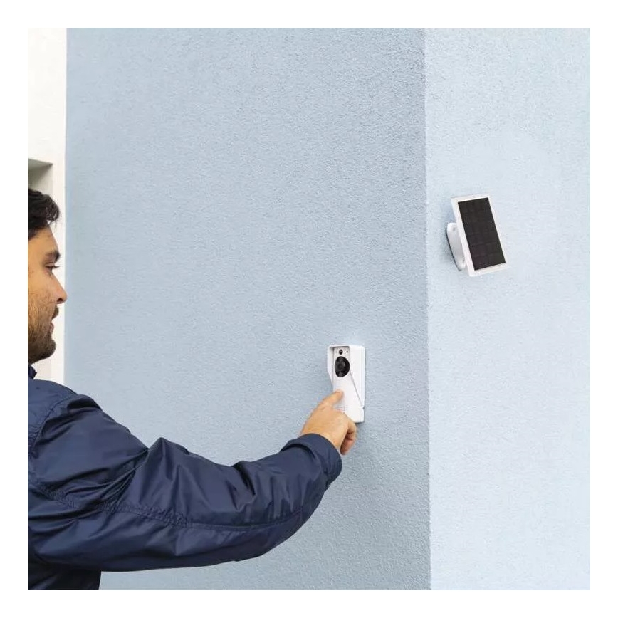 Langaton videovilkku aurinkopaneelilla GoSmart 4400 mAh 3xAA IP44 Wi-Fi Tuya