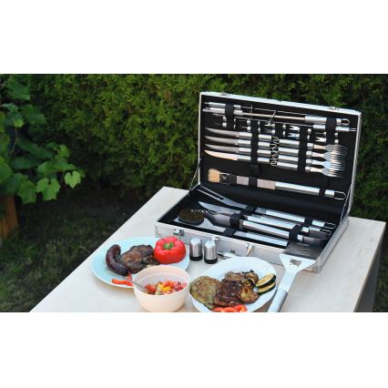 Grillivälineet ruostumatonta terästä kotelolla 30 kpl