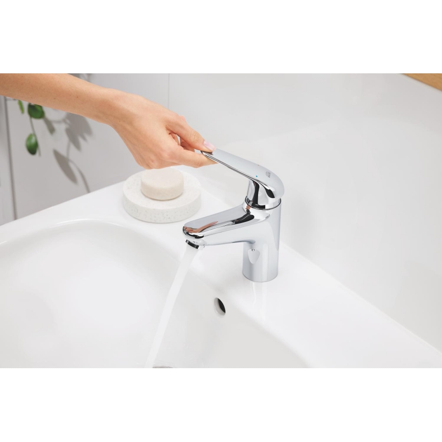 GROHE 24325001 - SWIFT pesuallashana DN 15, koko M, kiillotettu kromi