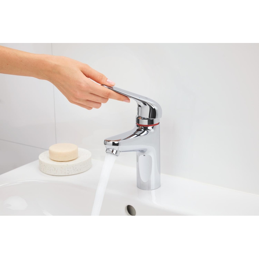 GROHE 24327001 - Pesuallashana SWIFT koko M kiillotettu kromi
