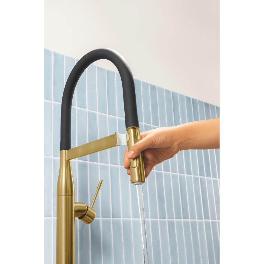 GROHE 30294GN0 - ESSENCE-keittiöhana, kullanvärinen