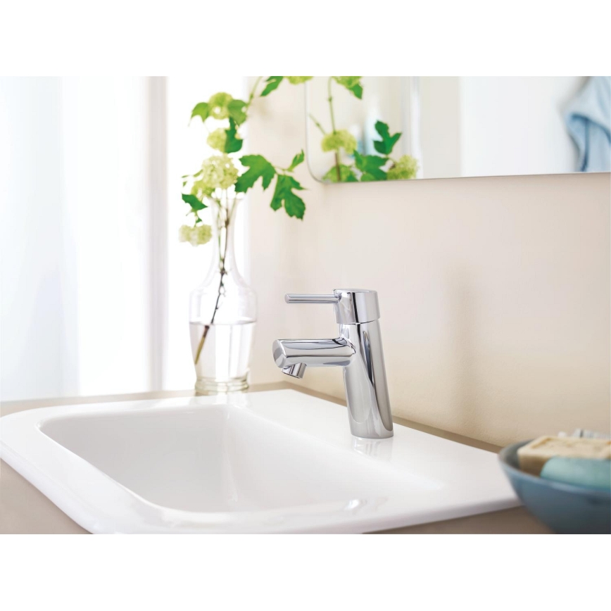 GROHE 32204001 - CONCETTO DN 15 pesuallashana, kiiltävä kromi