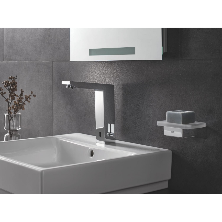 GROHE 36440000 - Infrapunaohjattu elektroninen pesuallashana EUROCUBE E DN 15 kromi