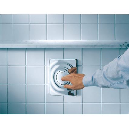 GROHE 37063000 - Huuhtelupainike SURF 156 × 197 mm kiiltävä kromi