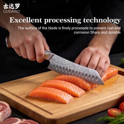 Gudaro - Damaskiteräsinen Santoku-keittiöveitsi TAKUMI 7, 67 kerrosta terästä, pituus 17,5 cm, saksanpähkinä