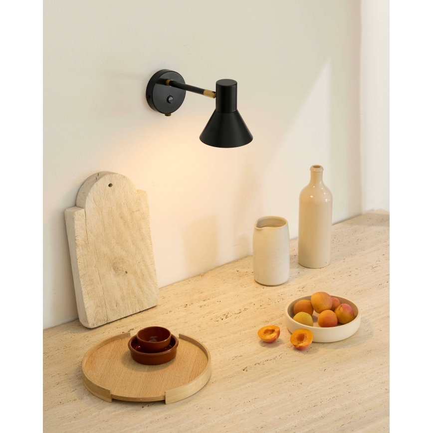 Halo Design 747450 - Seinävalaisin STYLE 1xE14/25W/230V musta/messinki