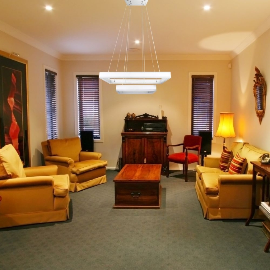 Himmennettävä LED-kattokruunu johdossa LED/113W/230V 3000K valkoinen