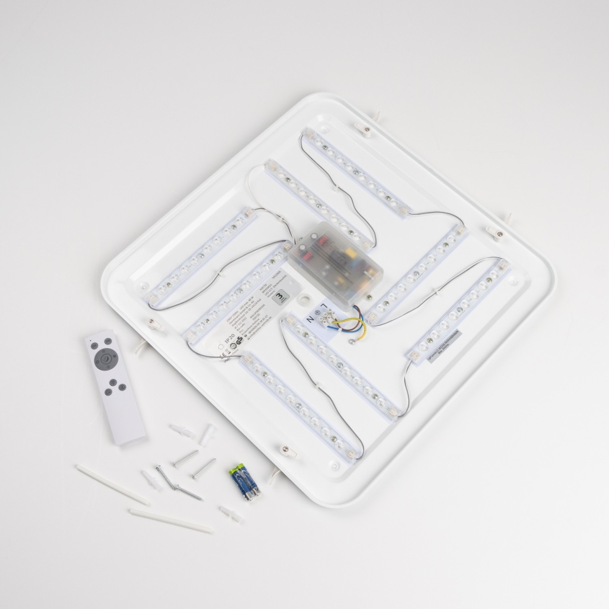 Himmennettävä LED-kattovalaisin LED/42W/230V 3000-6500K 49x49 cm valkoinen + kaukosäädin