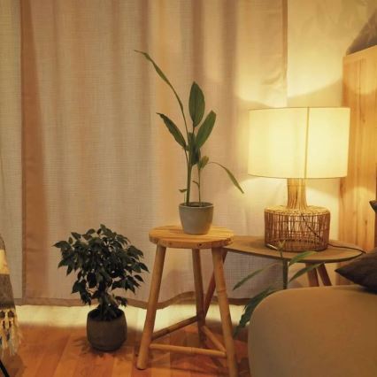 Himmennettävä LED-lamppu A60 E27/10,5W/230V 2700K