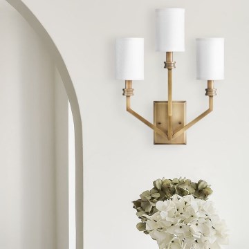 Hinkley - Seinävalaisin MOORE 3xE14/40W/230V kullanvärinen