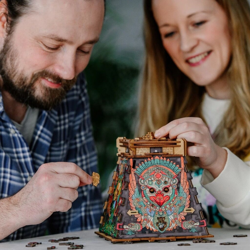 iDventure - Puinen palapeli Aurinko pyramidi