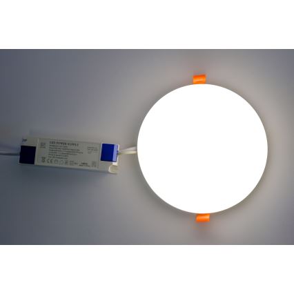 LED Kylpyhuoneen upotettava valo LED/24W/230V 2700-6500K IP44 pyöreä