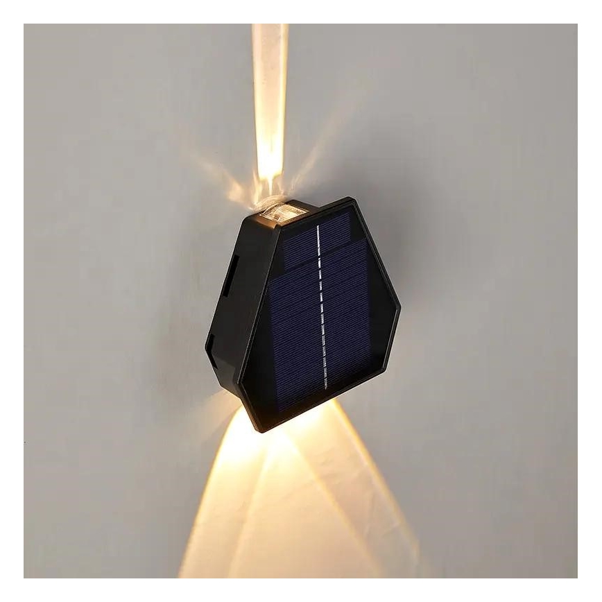 LED aurinkokennoseinävalaisin anturilla LED/2W/5V IP54 1300 mAh