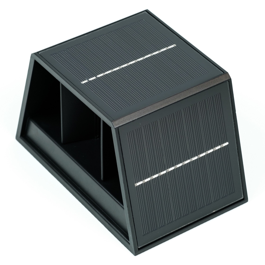 LED aurinkokennoseinävalaisin anturilla LED/2W/5V IP54 1300 mAh