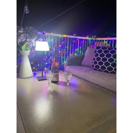 LED himmennettävä ulkokäyttöön tarkoitettu aurinkokennovalo anturilla LED/4W/5V IP44 3600 mAh