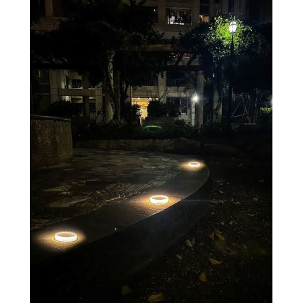 LED Ulkovalaisin aurinkokennolla ja sensorilla LED/0,4W/3,2V IP54 500 mAh