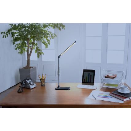 LED himmennettävä pöytälamppu LED/8,5W/230V langattomalla latauksella hopea