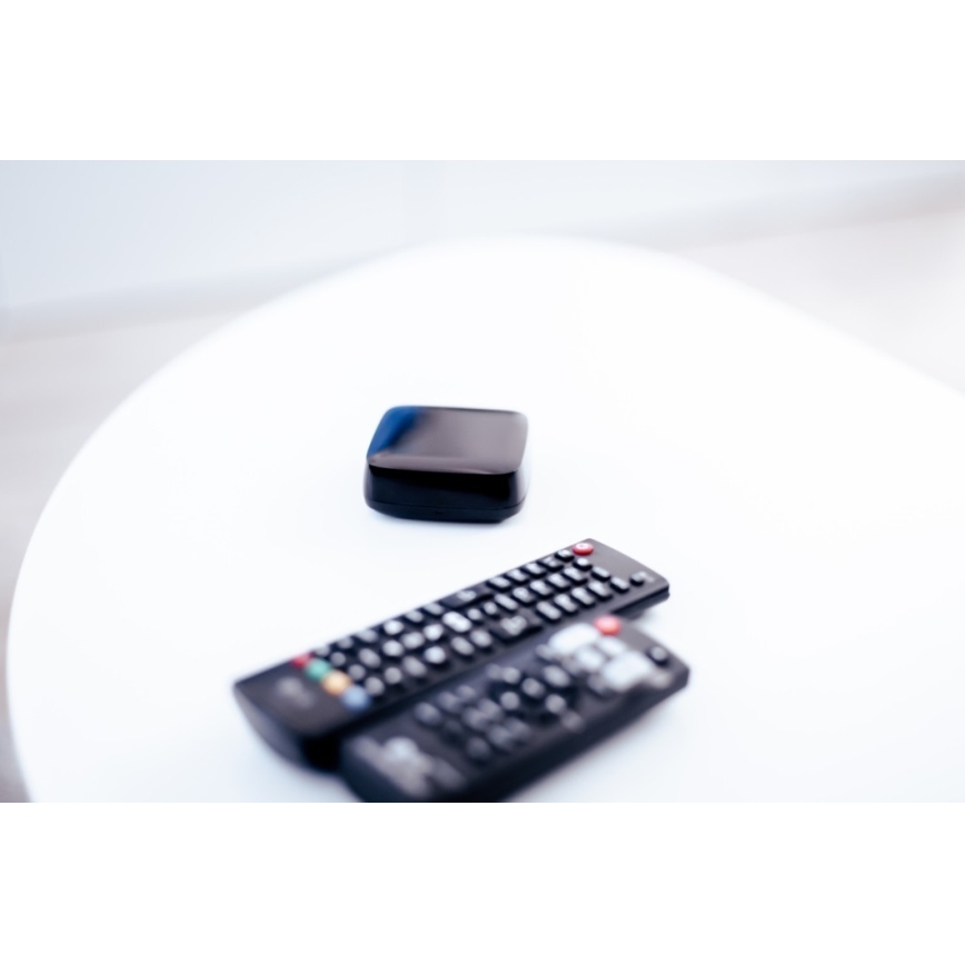 Immax NEO 07730L - Älykäs IR-ohjain NEO LITE, jossa lämpötila- ja kosteusanturit Wi -Fi