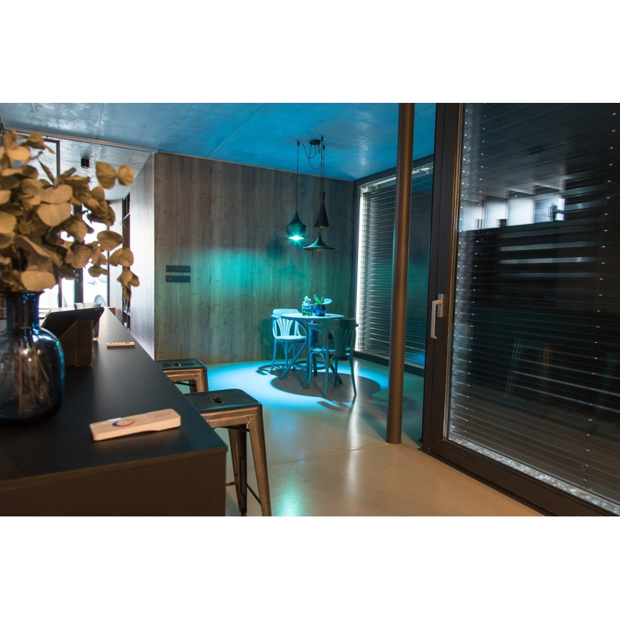 Immax NEO 07745CDO - 3 kpl LED RGB+CCT himmennettäviä E14/6W/230V lamppuja, Tuya Wi-Fi + kaukosäädin