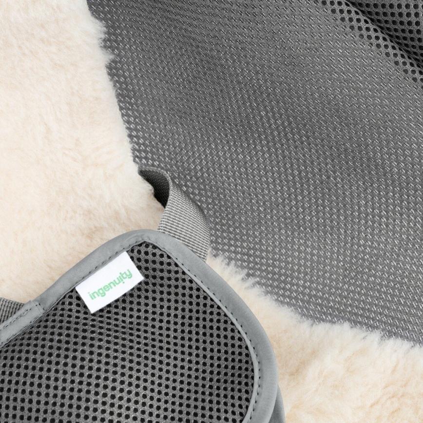 Ingenuity - Lasten värisevä lepotuoli melodialla EVERY SEASON WESLEY 3xC harmaa