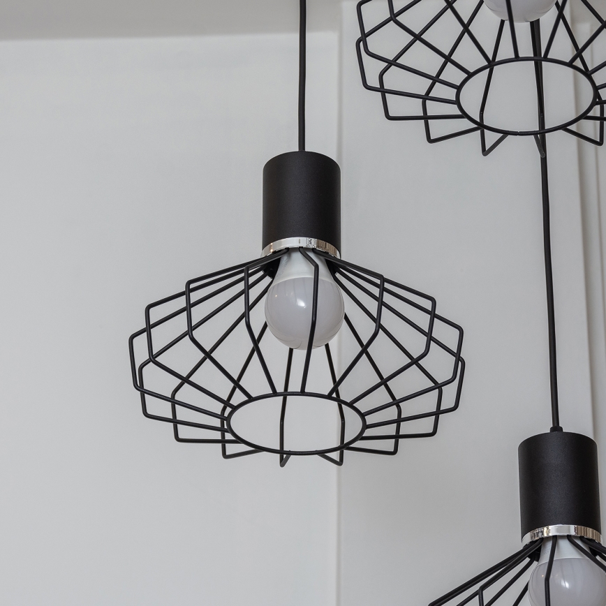 Kaapelikiinnitteinen riippuvalaisin SOLANO 3xE27/15W/230V musta/kiiltävä kromi
