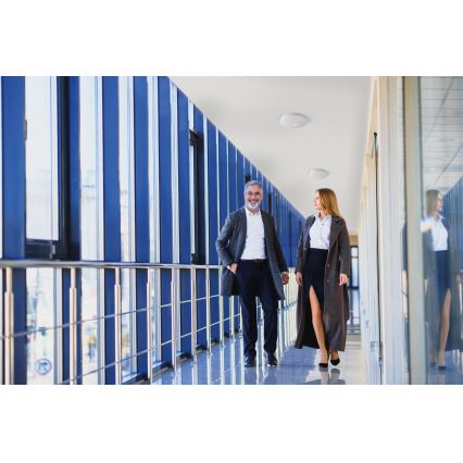 LED-kattovalaisin liiketunnistimella ja hämäräkytkimellä FOGLER LED/12W/230V Ø 28 cm