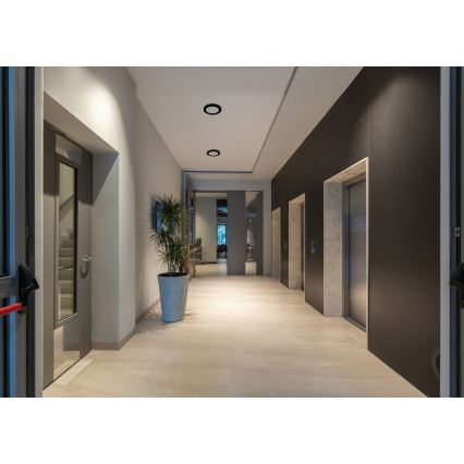 LED-kattovalaisin/alaslaskettava 2-in-1 ERGA LED/17W/230V 3000/4000/6500K musta