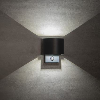 LED-ulko­seinävalaisin liiketunnistimella ja hämäräkytkimellä REKA LED/7W/230V IP54, antrasiitti, pyöreä